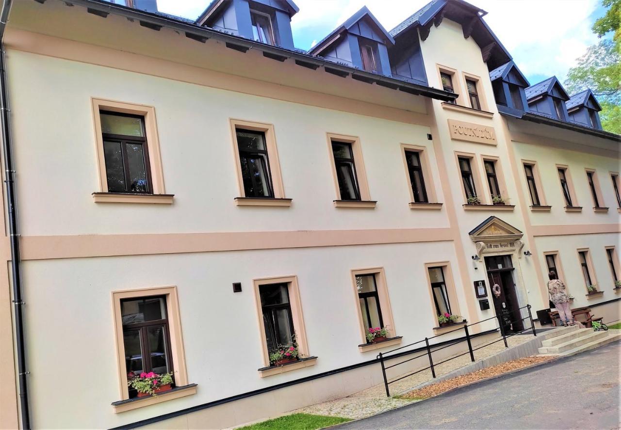 Hotel Poutní Dům Králíky Exterior foto
