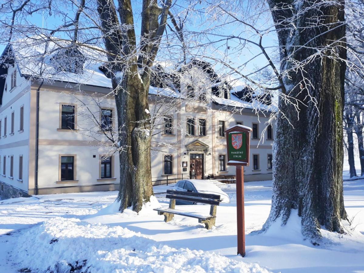 Hotel Poutní Dům Králíky Exterior foto