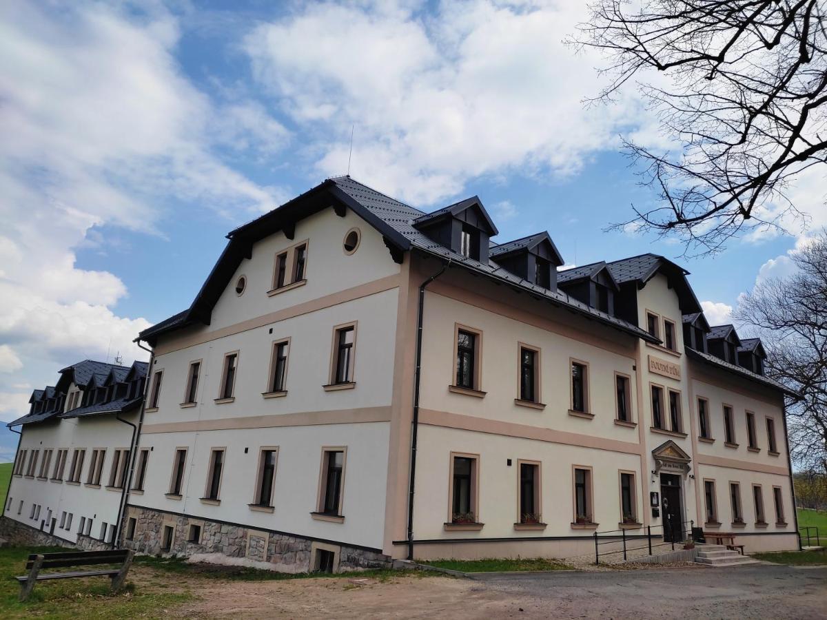 Hotel Poutní Dům Králíky Exterior foto