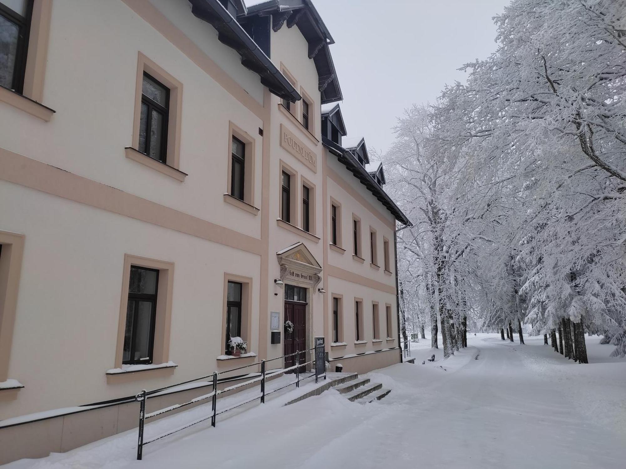 Hotel Poutní Dům Králíky Exterior foto